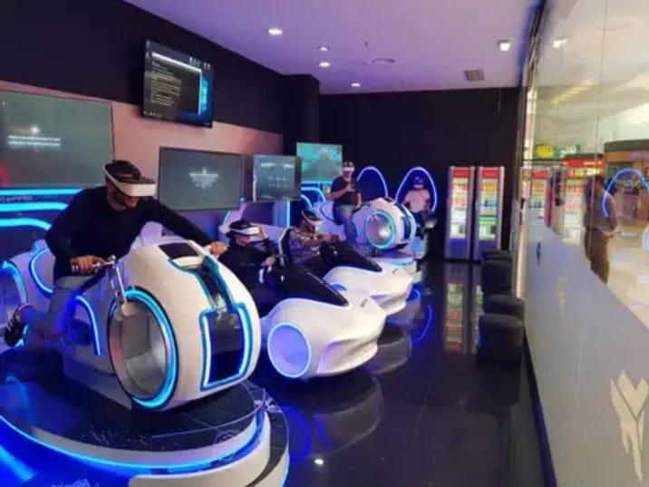 Virtual Reality Race Cars Airplanes & Rollercoasters